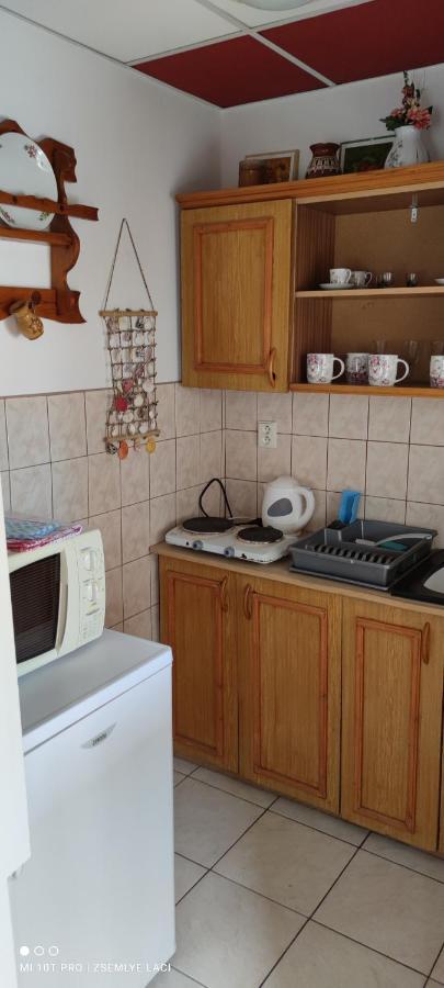 Apartament Hodosi Apartman Veľký Meder Zewnętrze zdjęcie