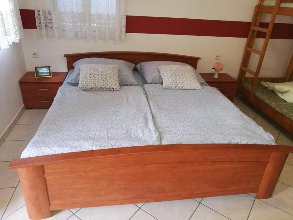 Apartament Hodosi Apartman Veľký Meder Pokój zdjęcie